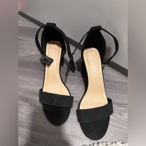 Black heels